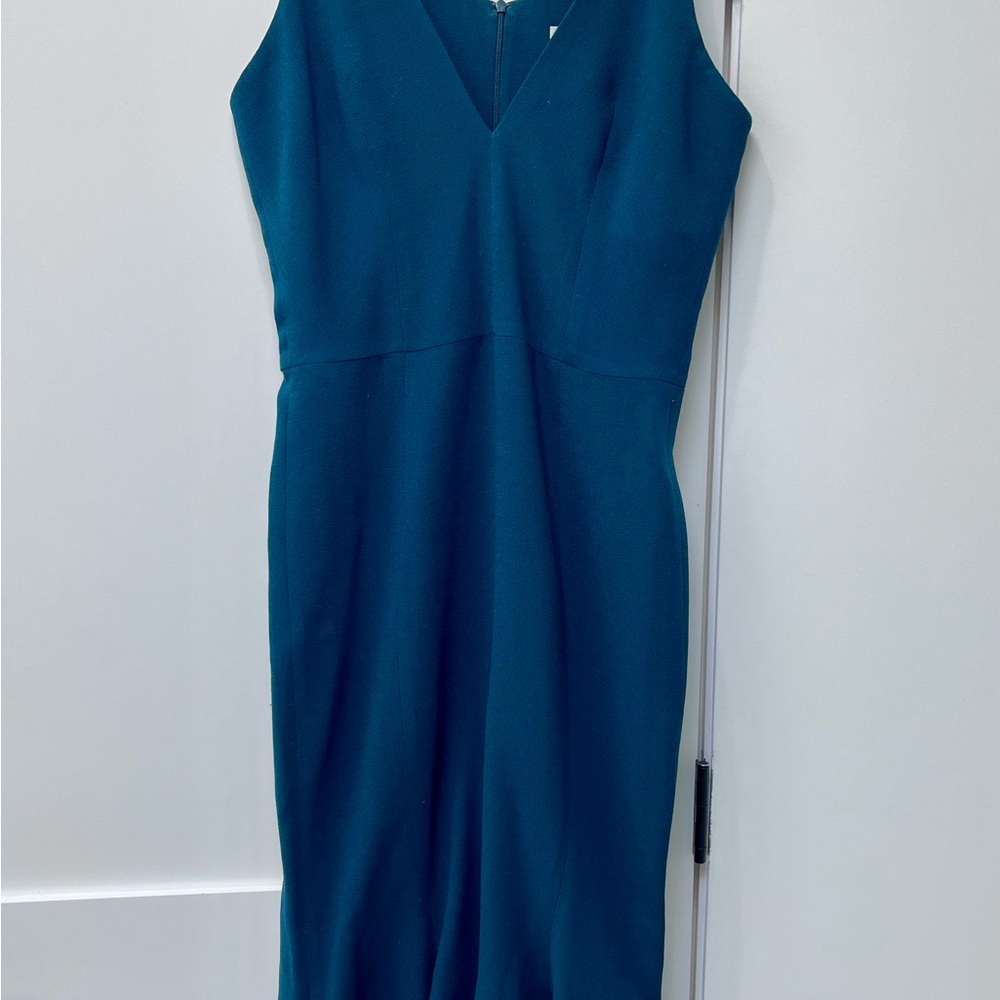 Dress the Population Blue Sleeveless V-Neck Maxi Dress